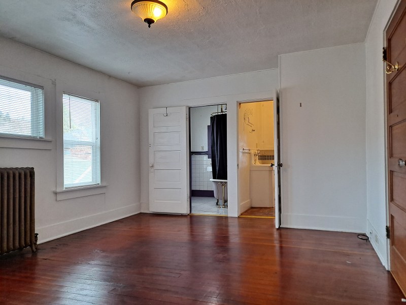 3 bedroom apartment - view 1